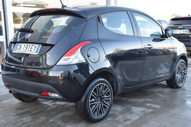 LANCIA Ypsilon 1.0 FireFly 5 porte S&S Hybrid Gold
