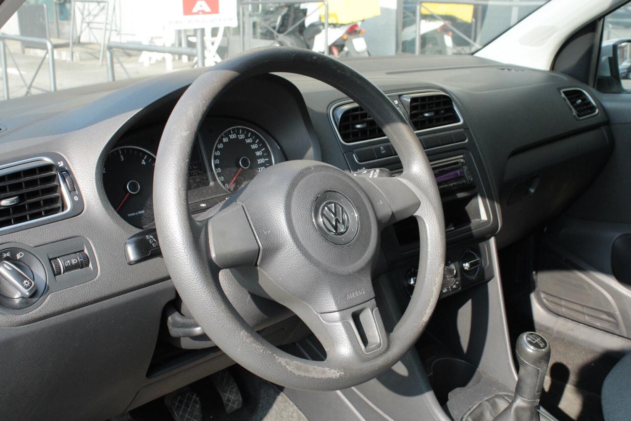 Volkswagen Polo 1.2 TDI 75cv 5 p. PER NEOPATENTATI DISTRIBUZIONE APPENA FATTA!