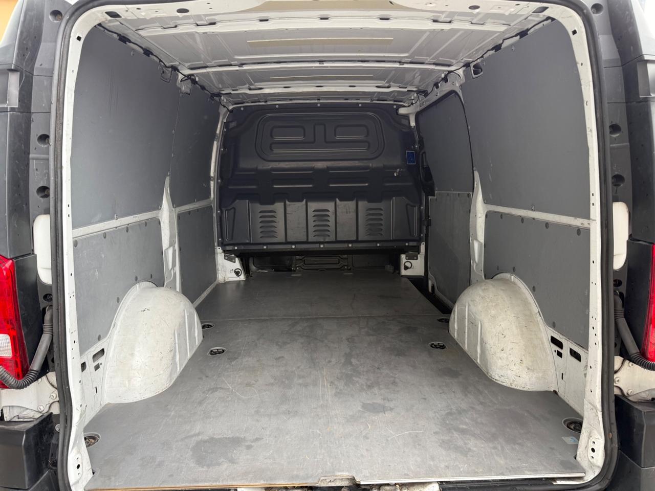Mercedes-benz Vito 111 116cv