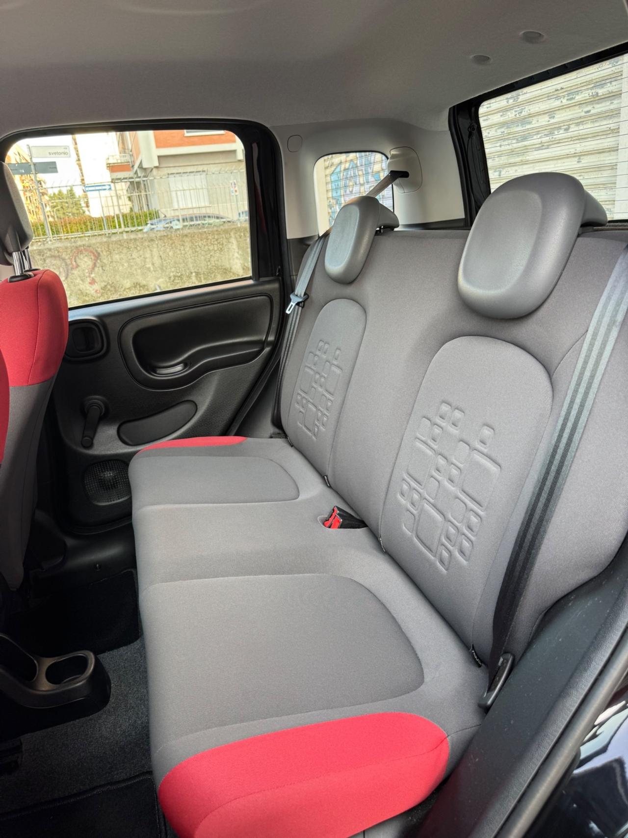 Fiat-Panda-1.2-benzina-69cv-54.000km-neopatentati-ottimo!