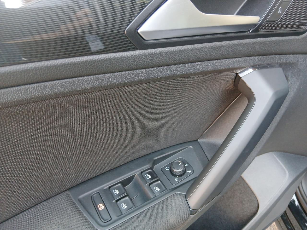 Volkswagen Tiguan 1.5 TSI Sport ACT BlueMotion Technology a € 3112 mese