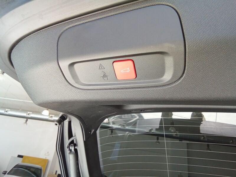 Peugeot 408 GT Hybrid 225 e-EAT8 S&S aut.