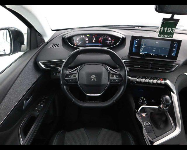 PEUGEOT 3008 PureTech Turbo 130 S&S Allure Pack