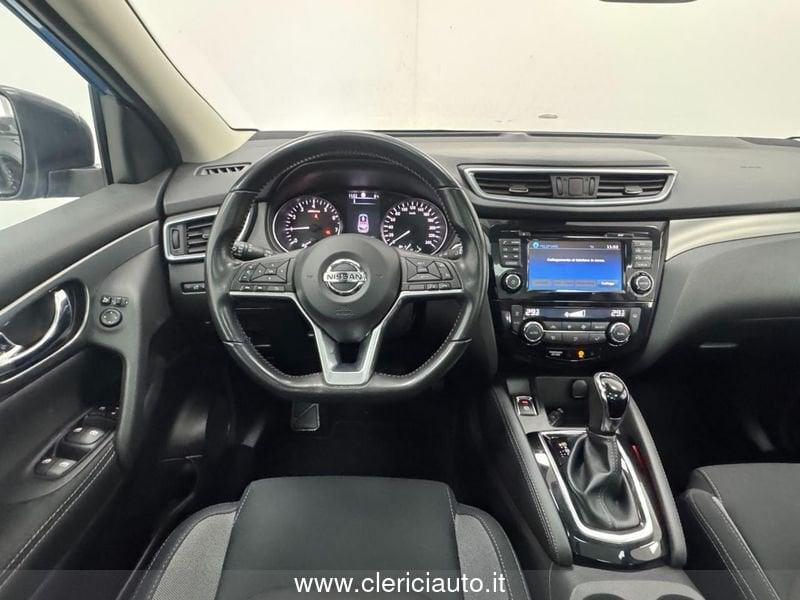 Nissan Qashqai 1.2 DIG-T N-Connecta (TETTO PAN.)