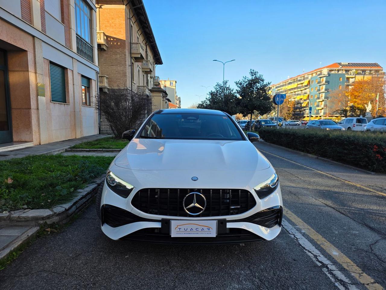 Mercedes-Benz A 35 AMG A-Class #8119