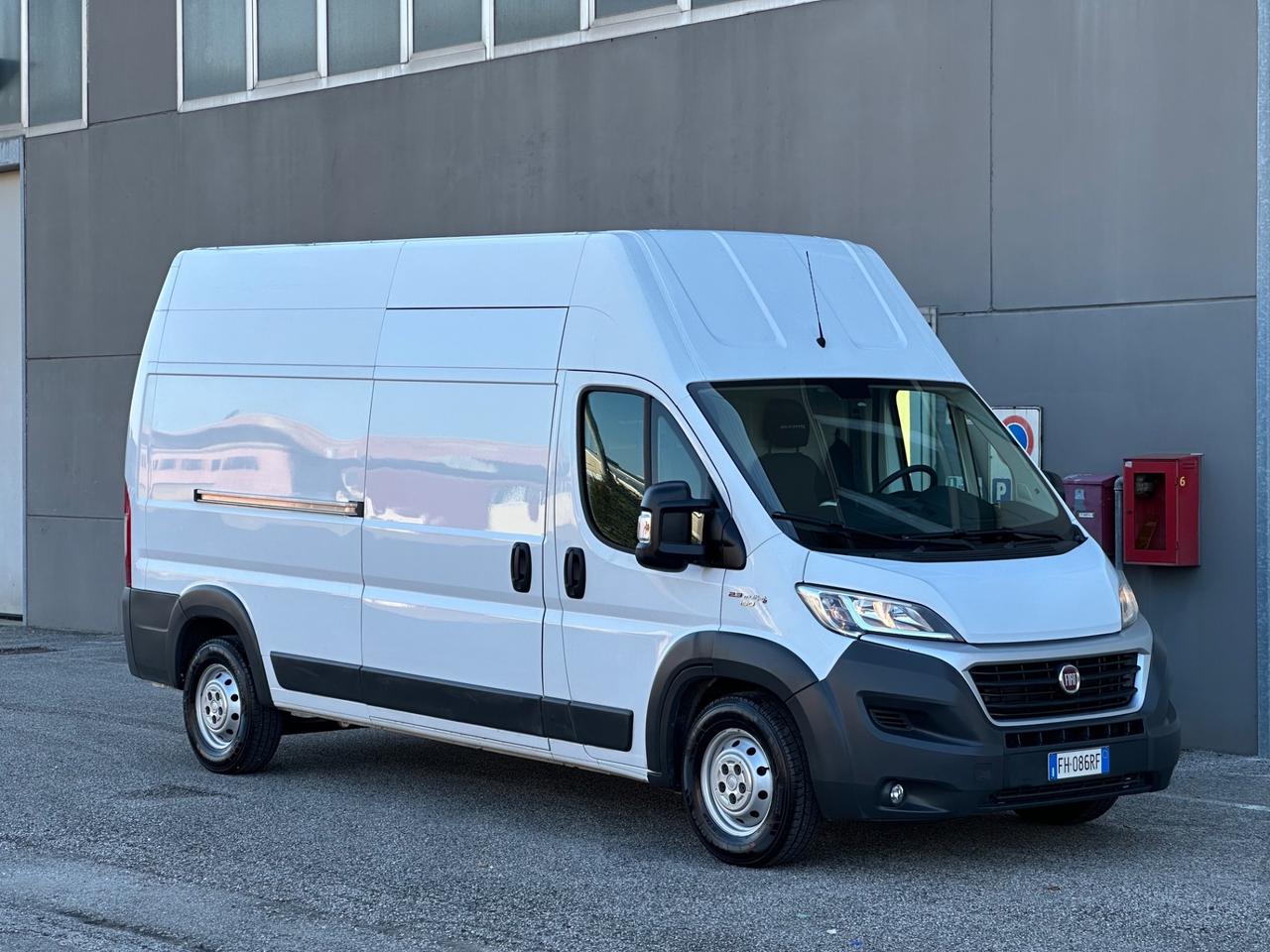 Fiat Ducato 2.3 180cv maxi tetto alto