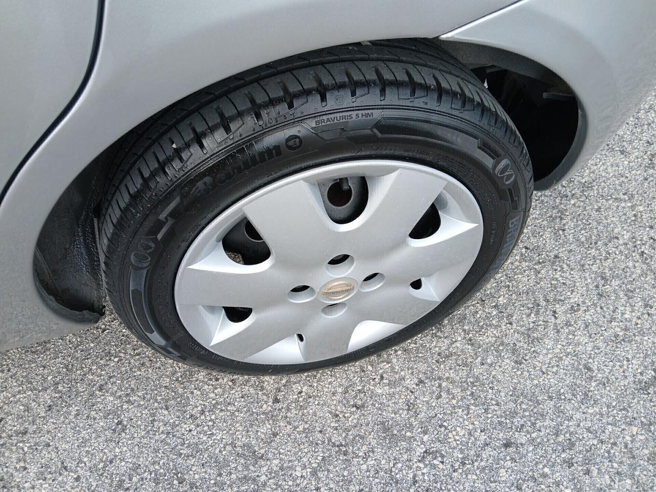 Nissan Micra 1.2 Benzina