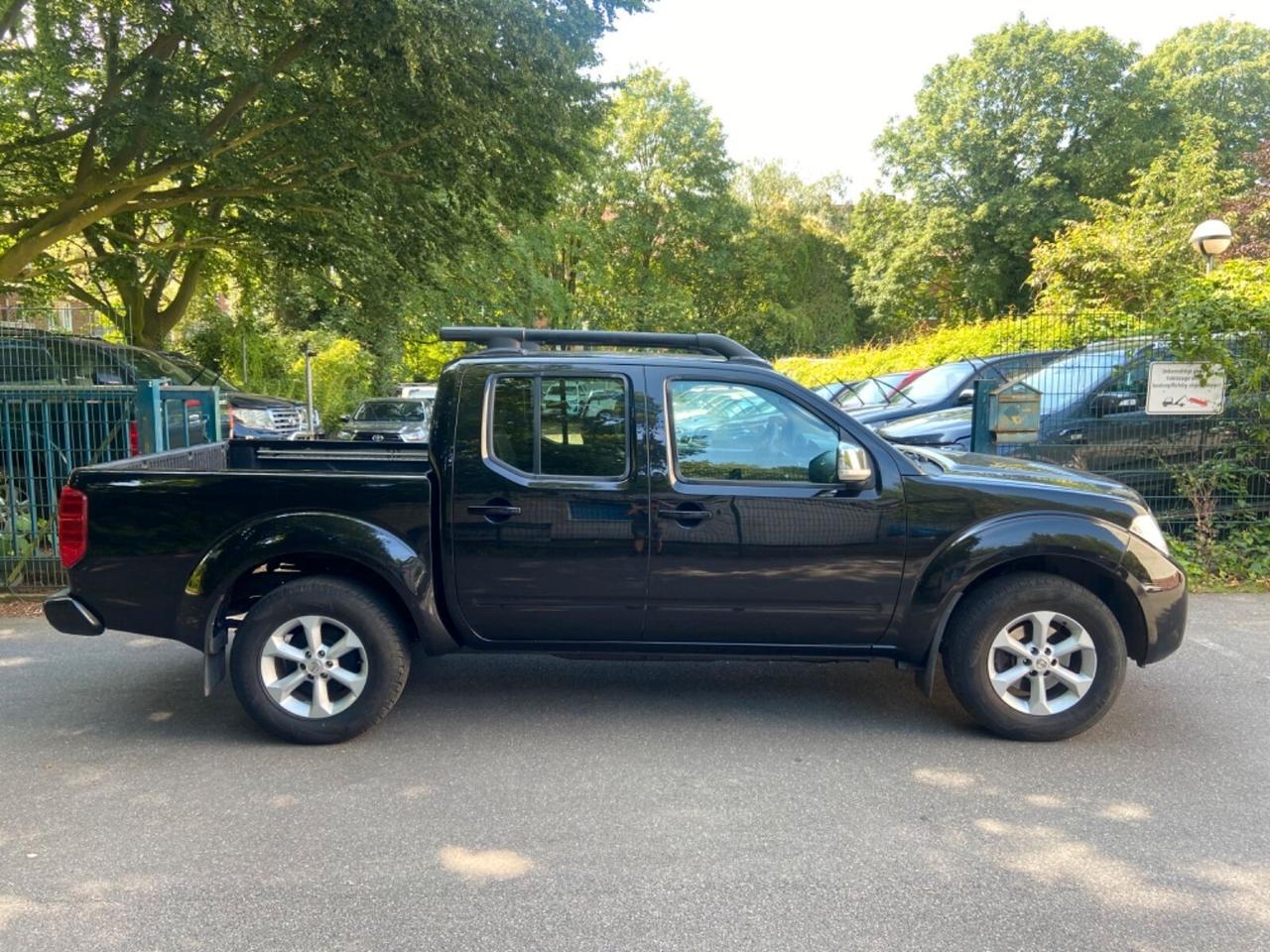 Nissan Navara 2.5 dCi 190CV 4 porte Double Cab XE