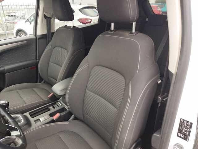 Ford Kuga 1.5 EcoBlue 120 CV 2WD Titanium Business