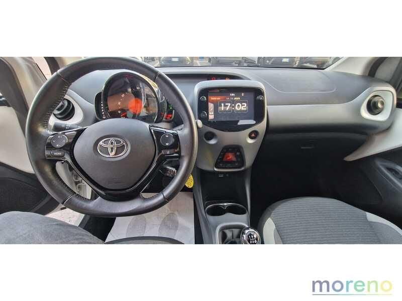 Toyota Aygo 1.0 72 CV x-play