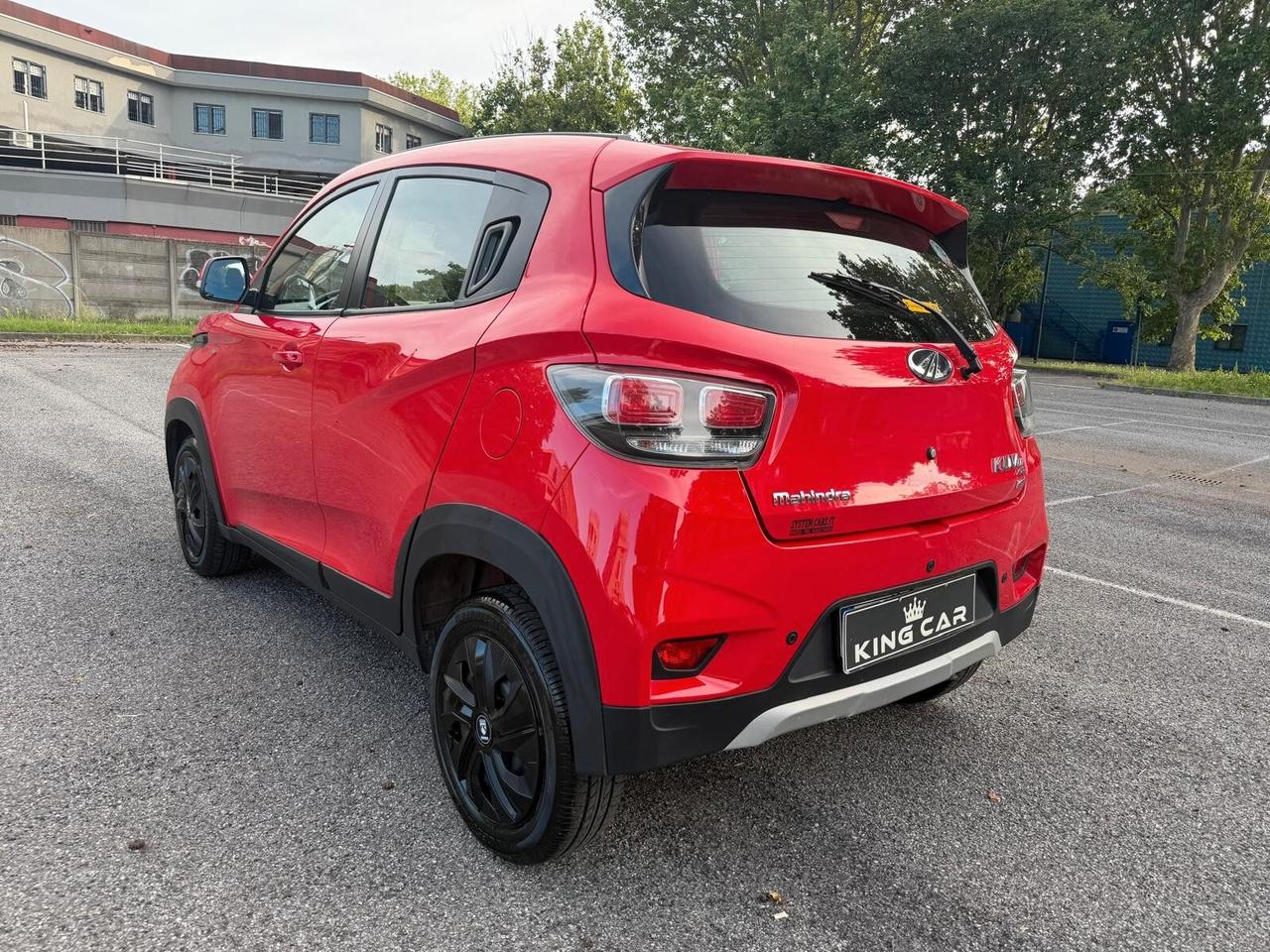 Mahindra KUV100 1.2 VVT K8