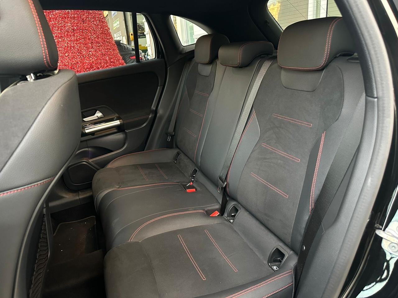 Mercedes-benz GLA 200 d Automatic 4Matic AMG Line Premium