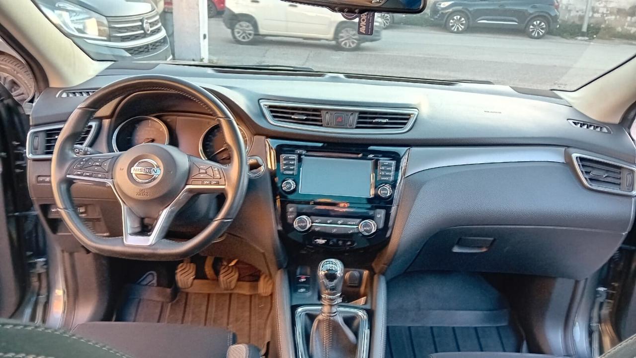 Nissan Qashqai 1.5 dCi N-Connecta