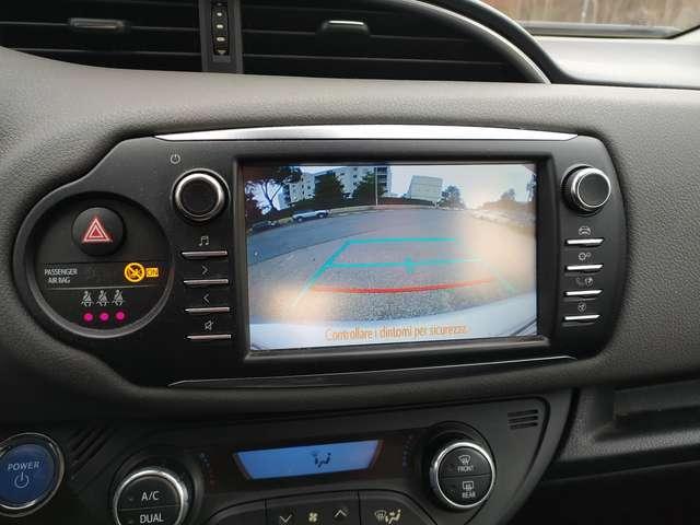 Toyota Yaris Yaris III 5p 1.5h Active