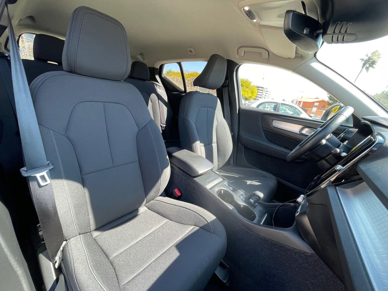 Volvo XC40 T3 Momentum Pro #10192