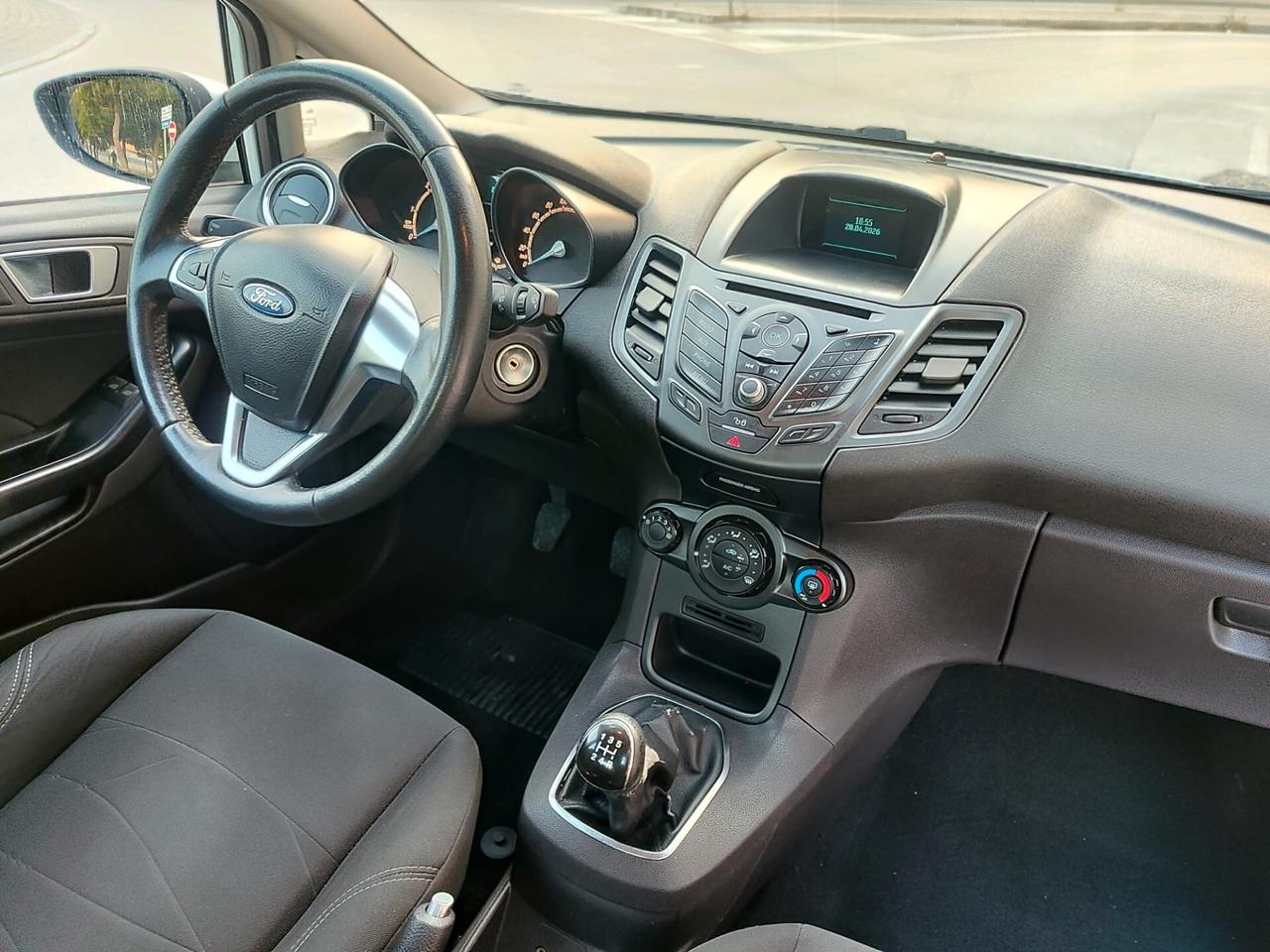 Ford Fiesta 1.5 TDCi 75CV Business!!