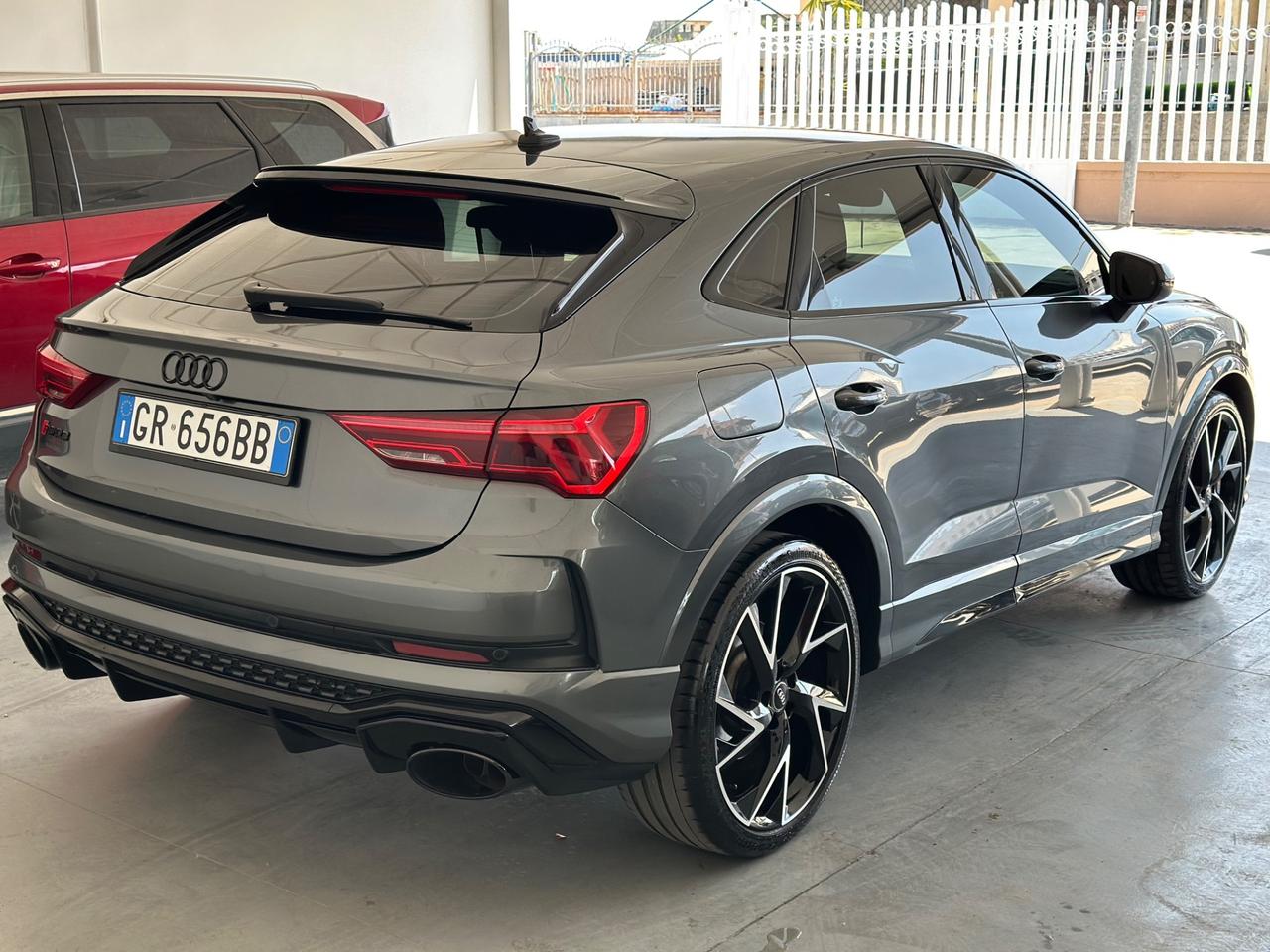 Audi RS Q3 2.5 400cv 2020