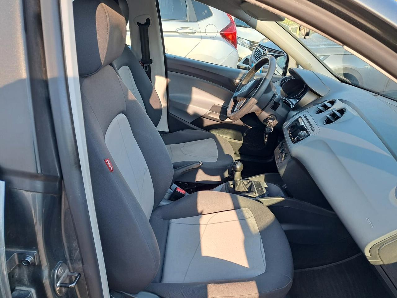 Seat Ibiza 1.2 70 CV 5 porte Style-NEOPATENTATI