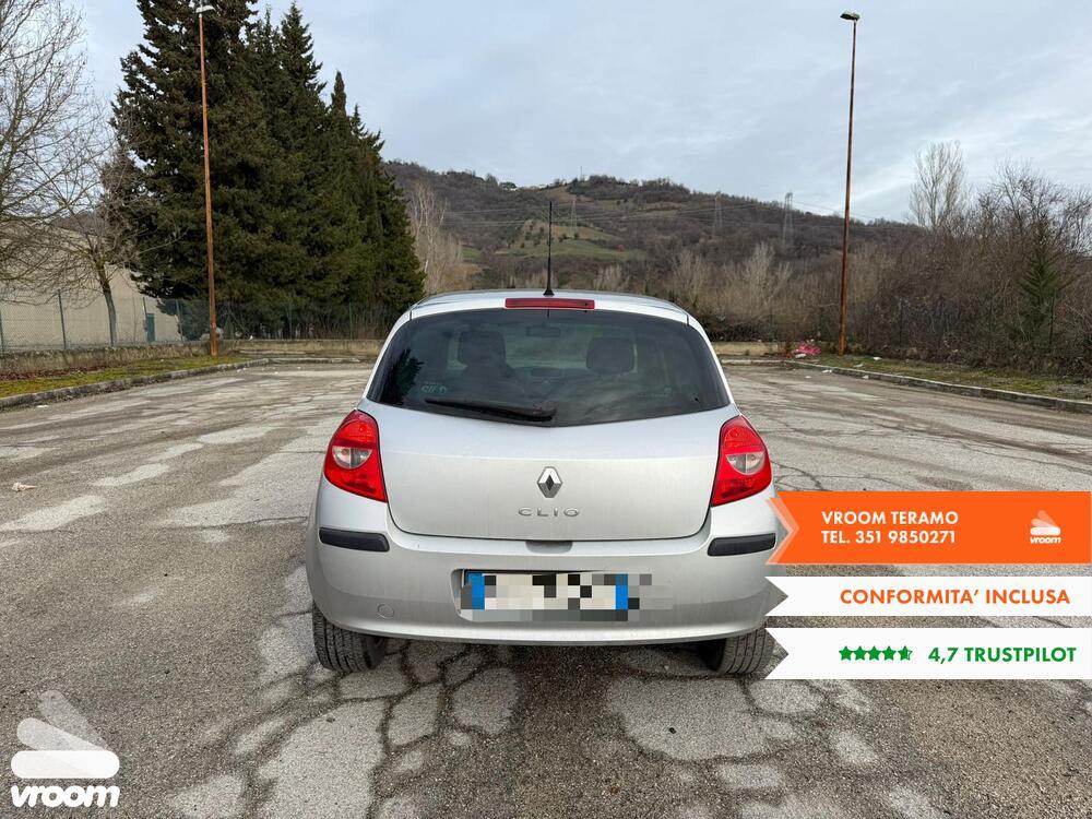 RENAULT Clio 3ª serie 1.2 16V 5 porte