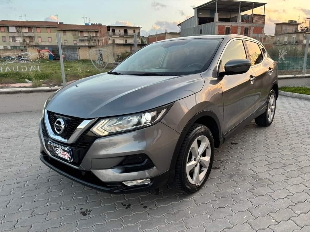 Nissan Qashqai 1.5 dCi Acenta//