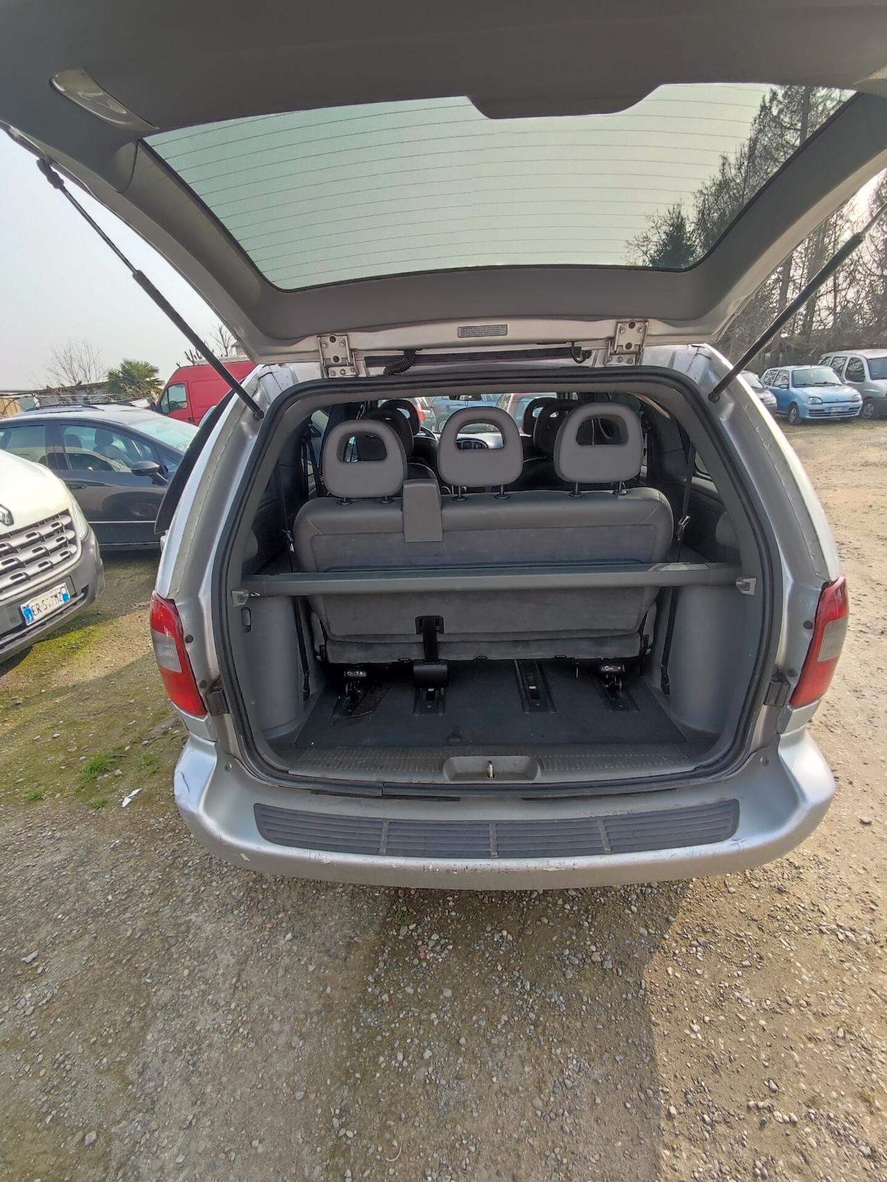 Chrysler Voyager 2.5 CRD cat LX