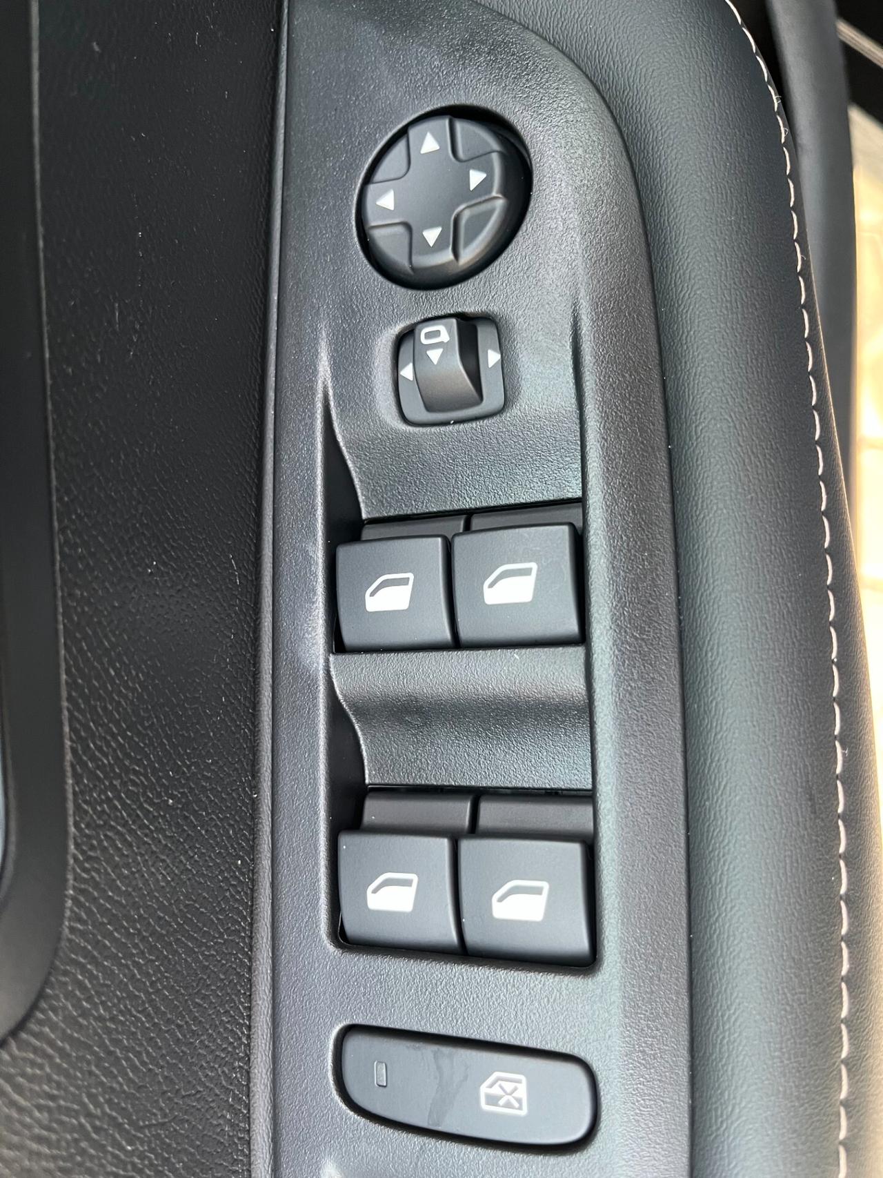 Peugeot 208 Stop&Start 100cv 5 porte Allure