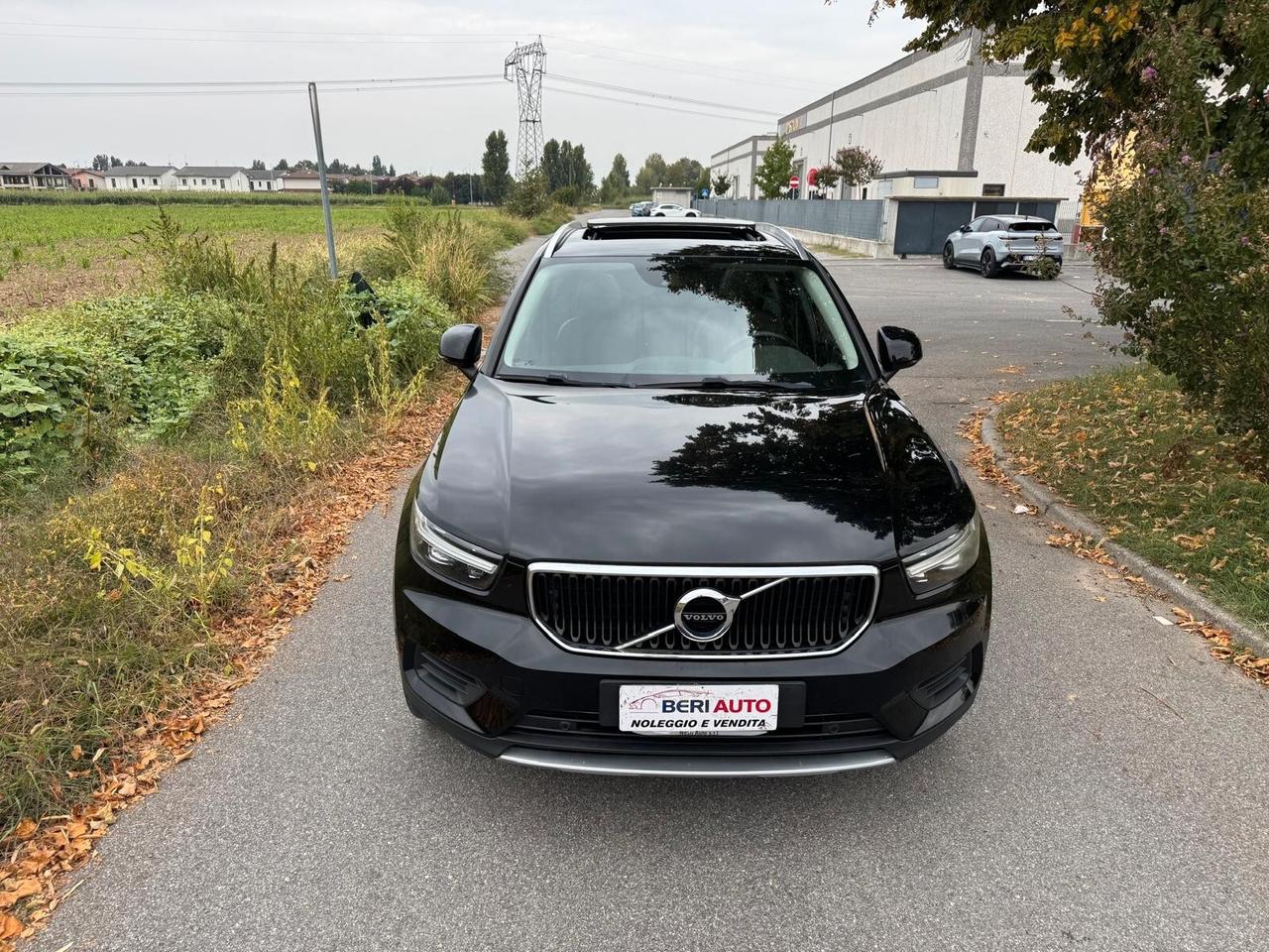 Volvo XC40 D4 Geartronic R-design (4x4) trazione integrale