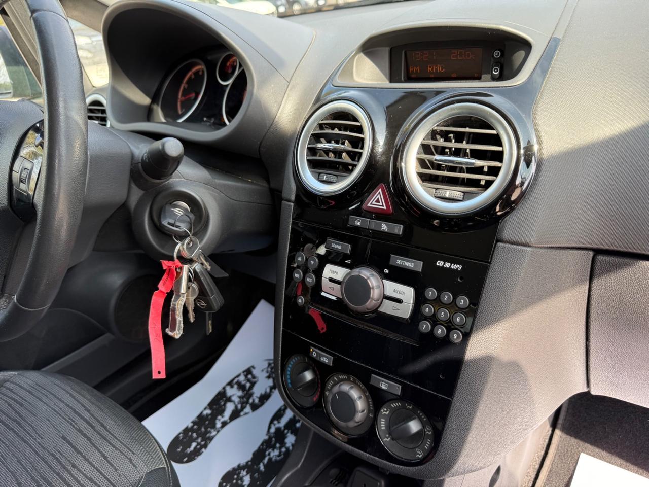 Opel Corsa 1.4 16V 100CV GARANZIA UNICO PROP