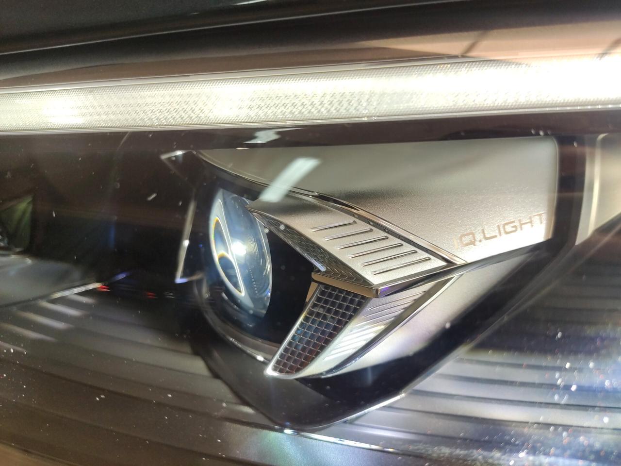 Volkswagen Tiguan 2.0 TDI 150 CV DSG R-Line