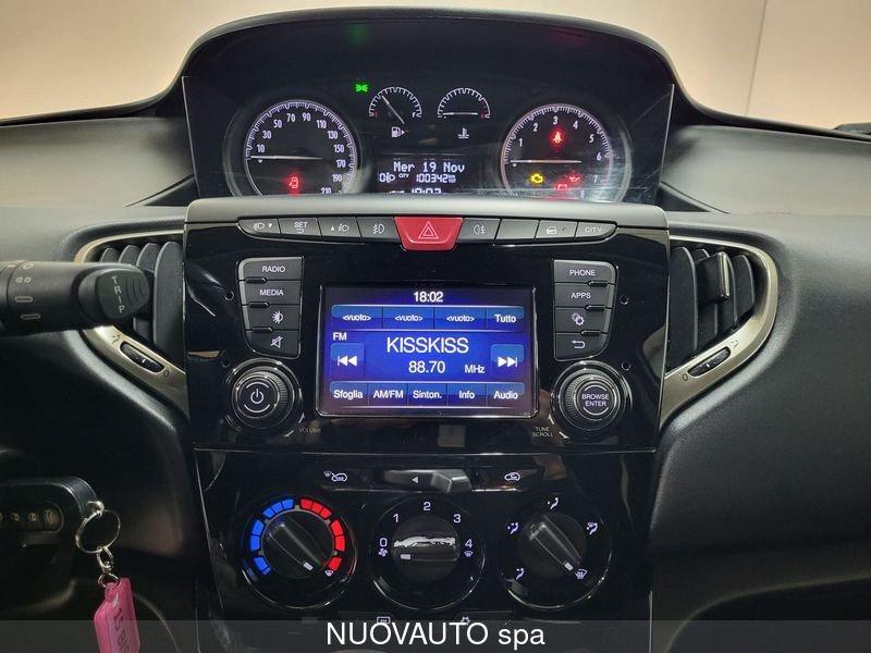 Lancia Ypsilon Ypsilon 1.2 69 CV 5 porte Silver