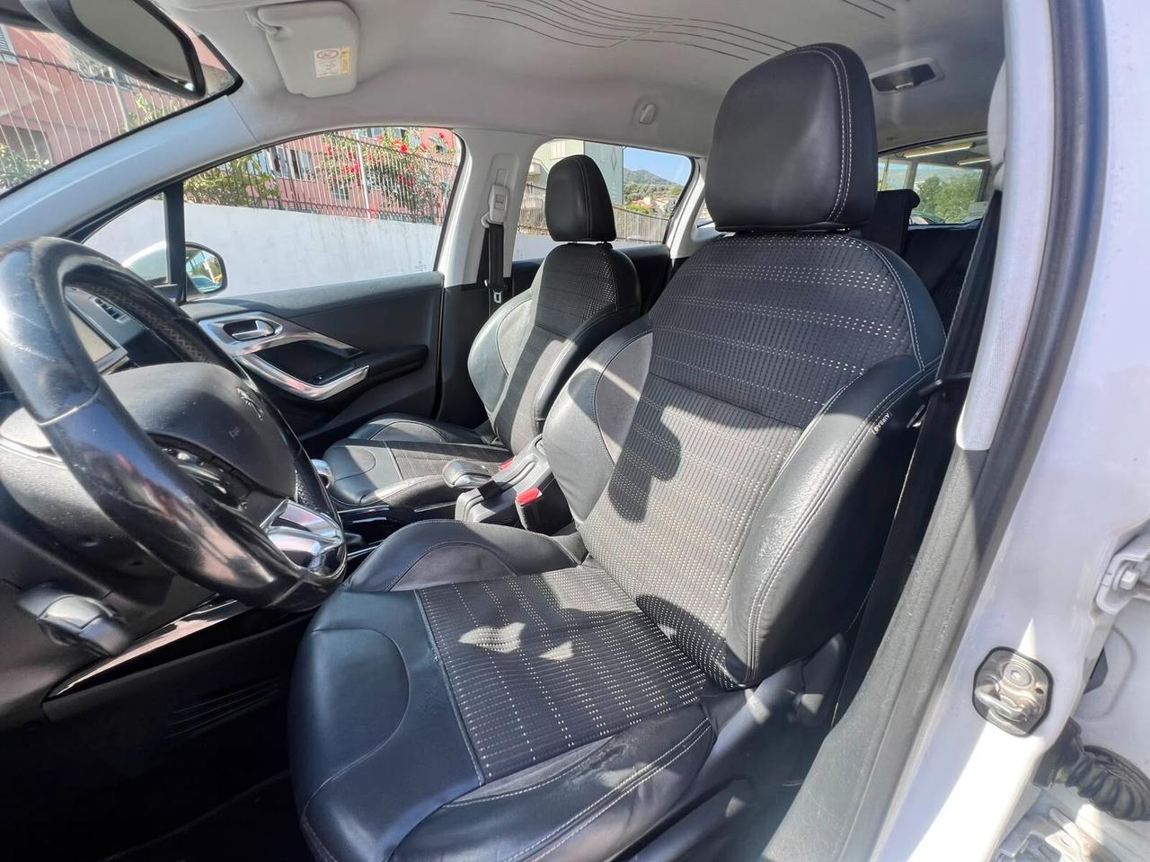 Peugeot 2008 1. 6 BlueHDi 120 S&S Allure