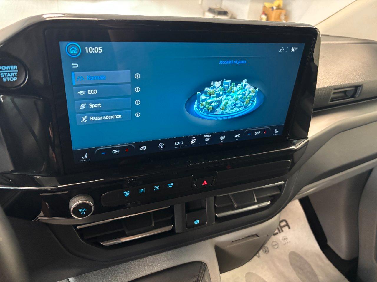 Ford Tourneo Custom 9 Posti Passo Lungo L2 Titanium 2.0 Diesel