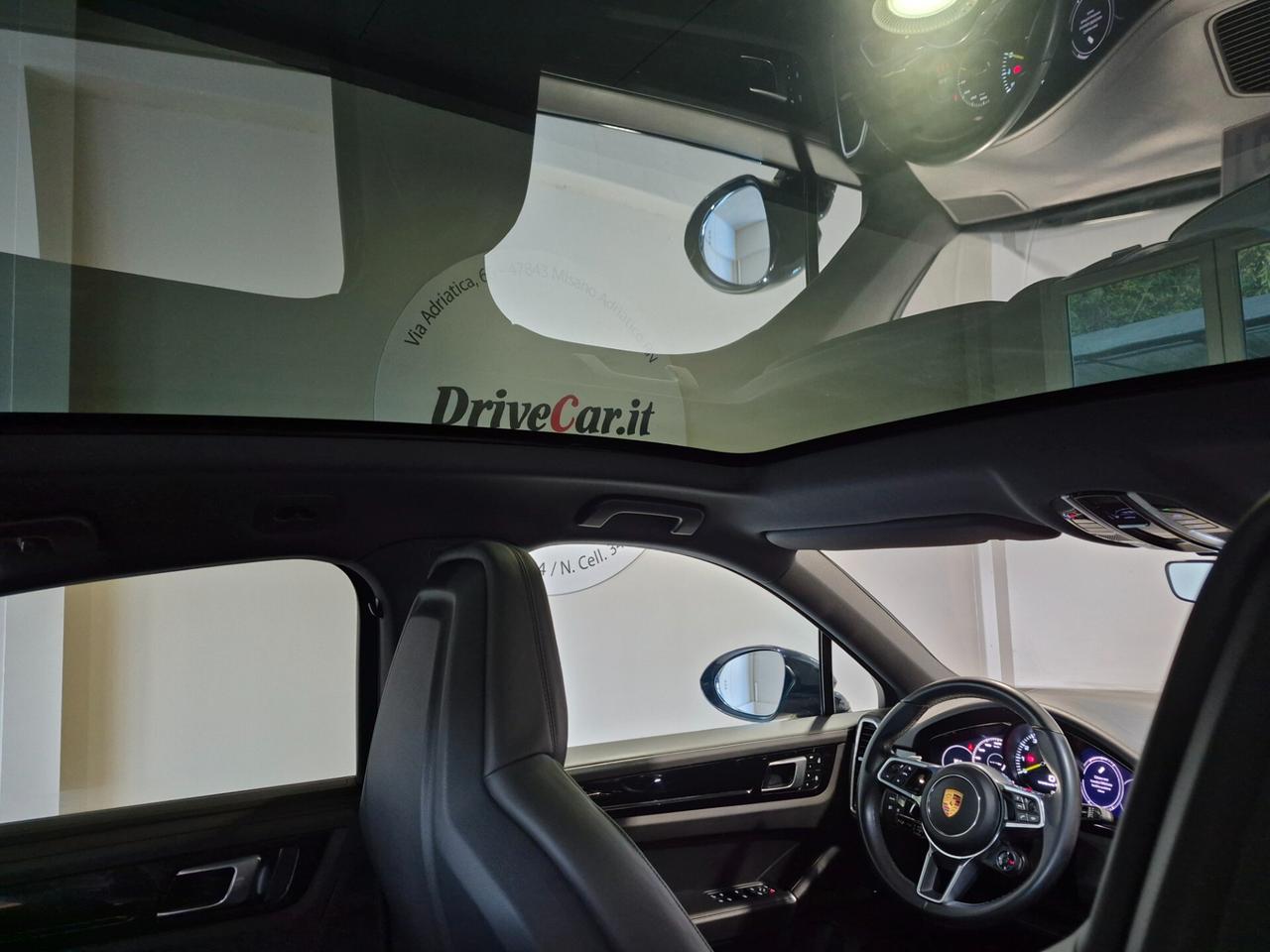 Porsche Cayenne COUPE' 3.0 E-HYBRID TIPTRONIC 462CV 5PORTE C.21 PINZE VERDI SOSP.ADATTIVE SED.ELETTRICI VENTILATI 18 VIE BOSE SCARICHI SPORT