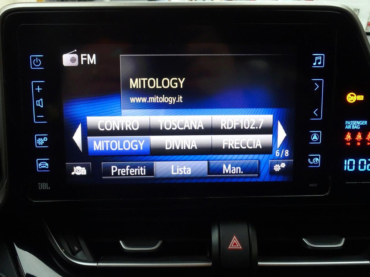 Toyota C-HR 1.8 Hybrid E-CVT Business