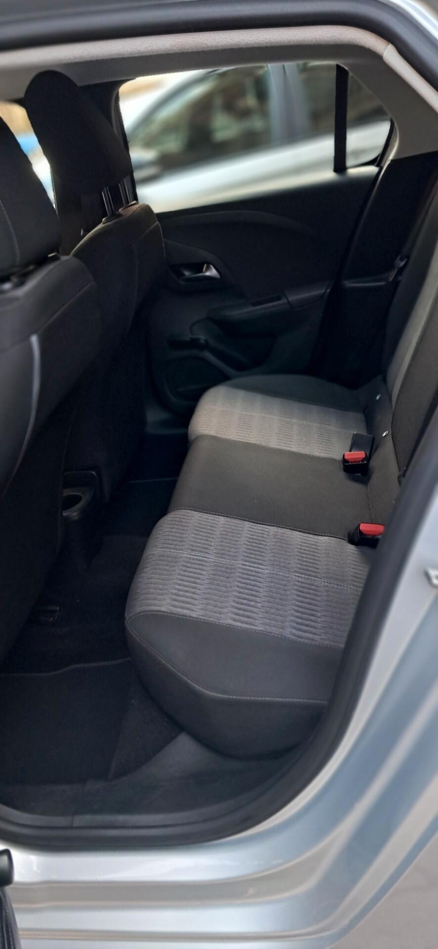 Opel Corsa 1.2 Edition benzina del 2022 x neopatentati