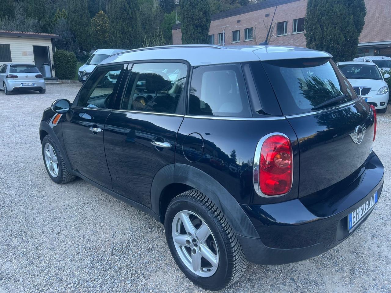Mini Cooper D Countryman 1.6 Diesel - Neopatentati