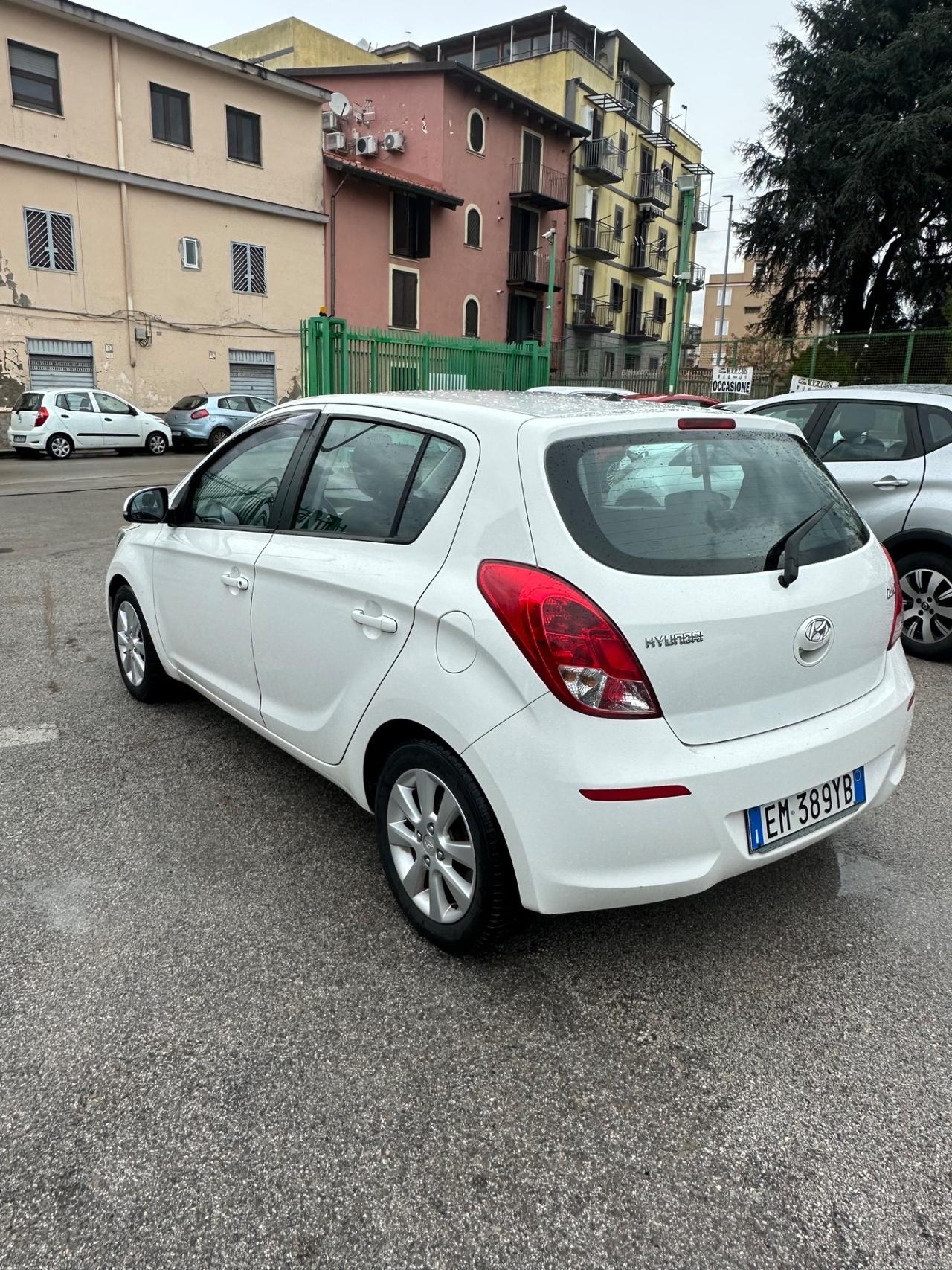 Hyundai i20 1.2 5p. BlueDrive GPL Sound Edition