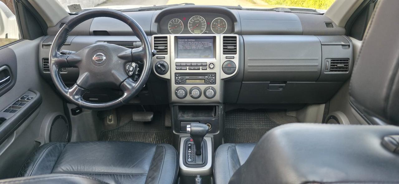 Nissan X-Trail 2.5 16V Elegance 4x4 gancio traino