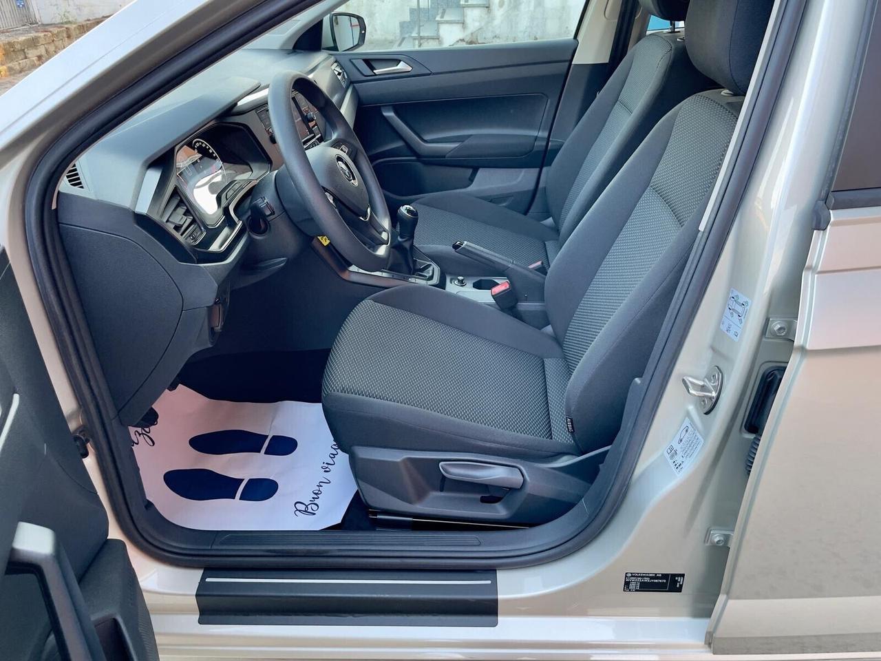 Volkswagen Polo 1.0 Comfortline