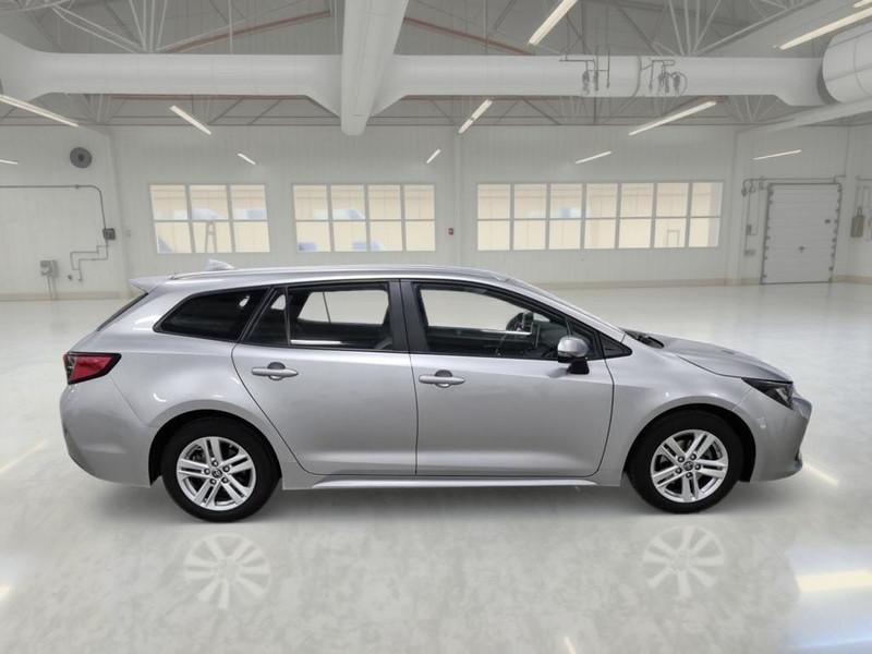 TOYOTA COROLLA TS 1.8 HYBRID BUSINESS STATION WAGON