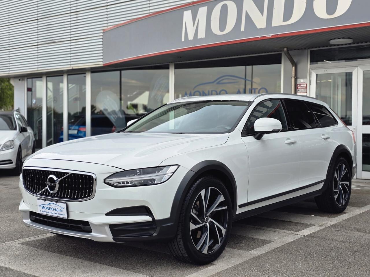 Volvo V90 CC D4 AWD 190cv Geartronic Pro Ocean Race