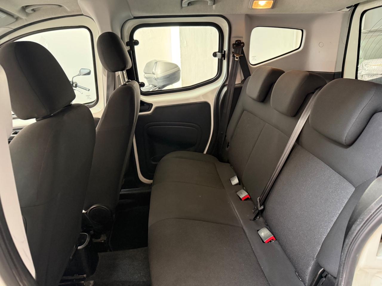 Fiat Qubo 1.4 8V 77 CV Lounge Natural Power