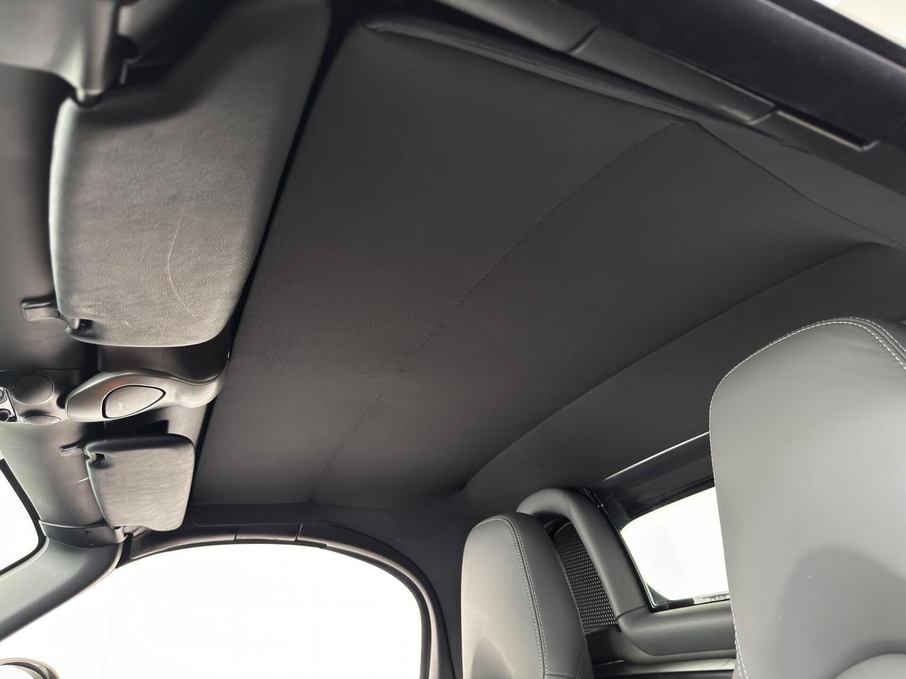 Porsche Boxster 2.7 24V solo 31519 km