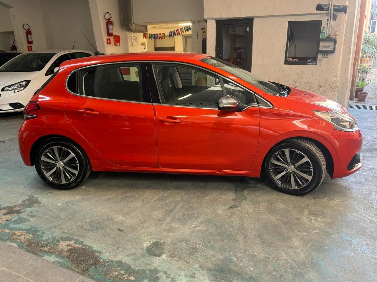 Peugeot 208 PureTech Turbo 110 EAT6 S&S 5 porte GT Line