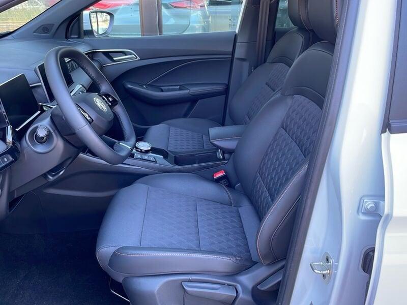 MG MG3 MG3 1.5 hybrid+ Luxury auto