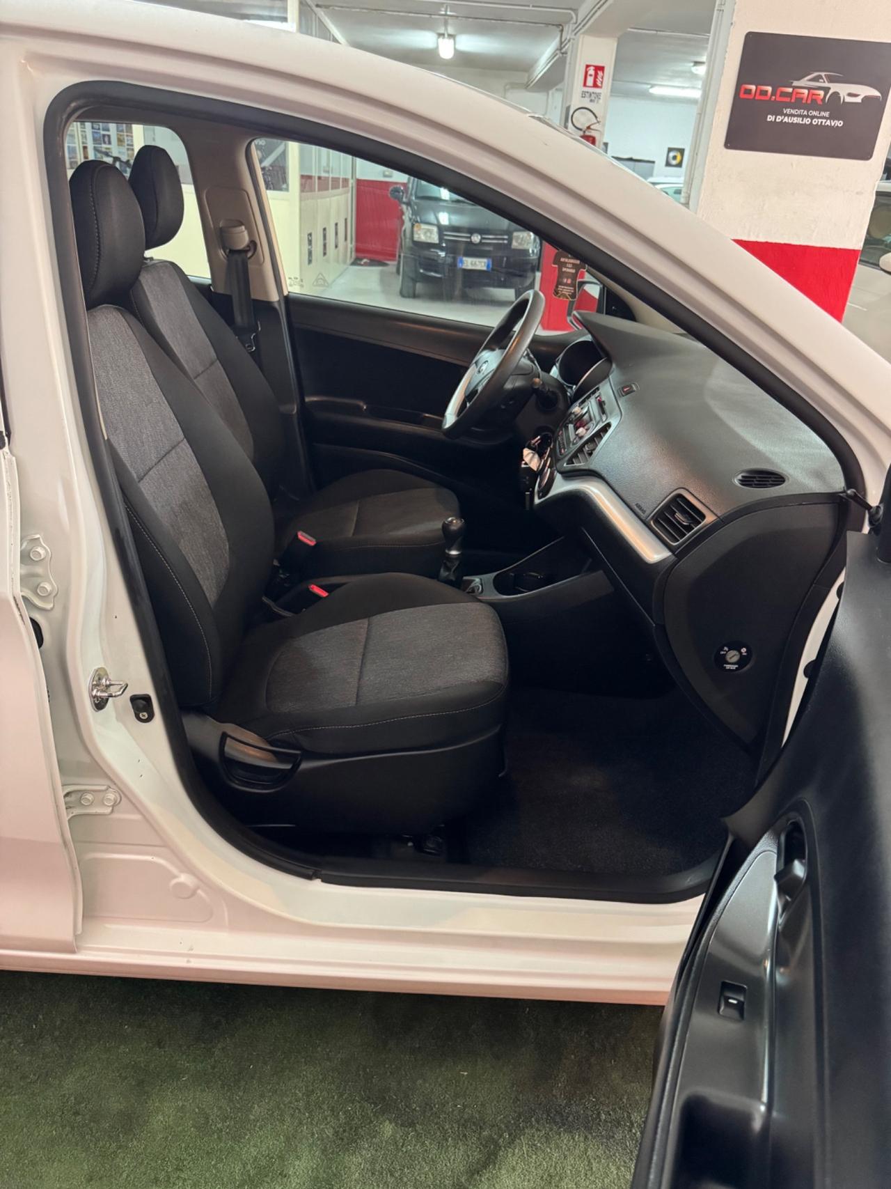 Kia Picanto 1.0 12V 5 porte City
