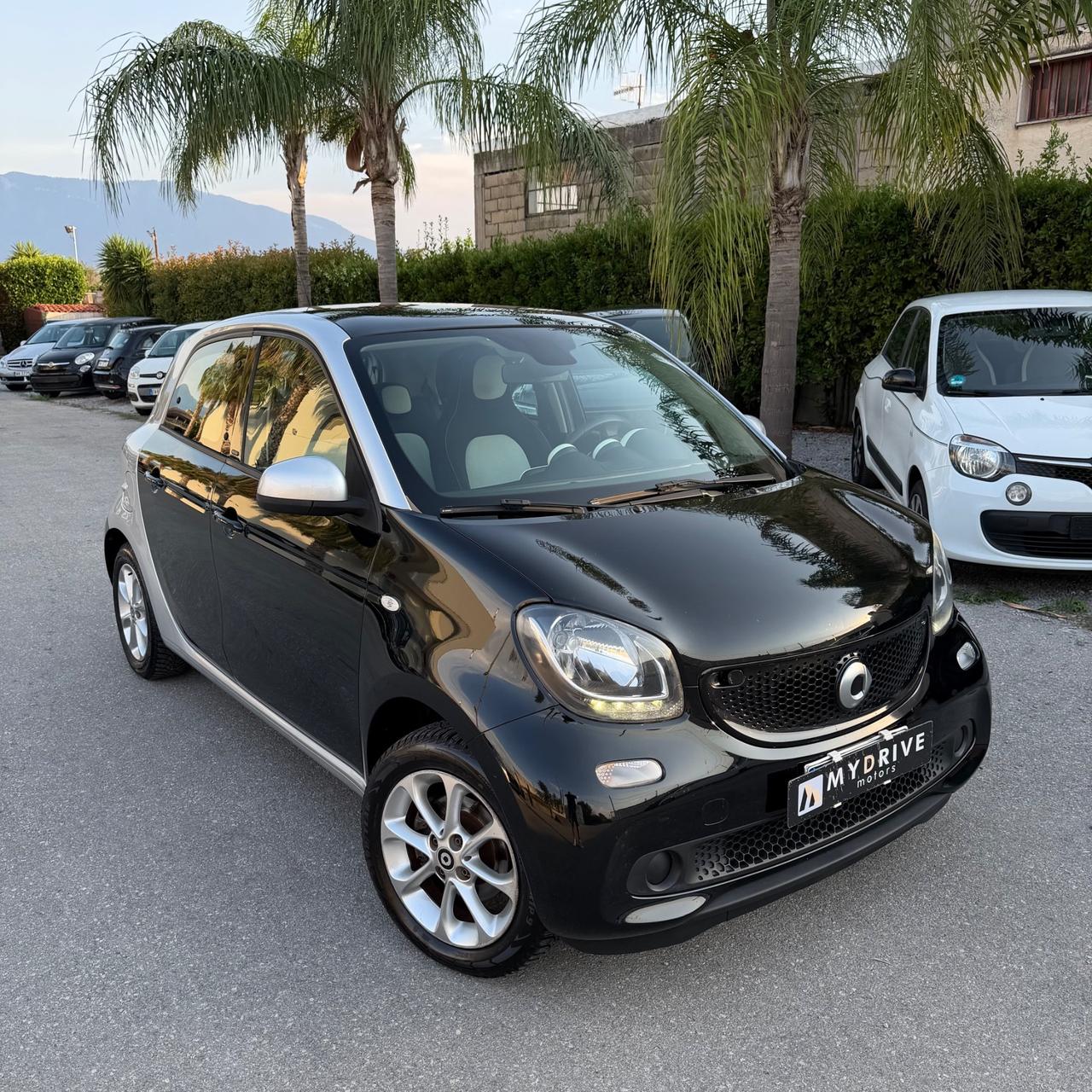 Smart ForFour 70 1.0 Passion Tetto