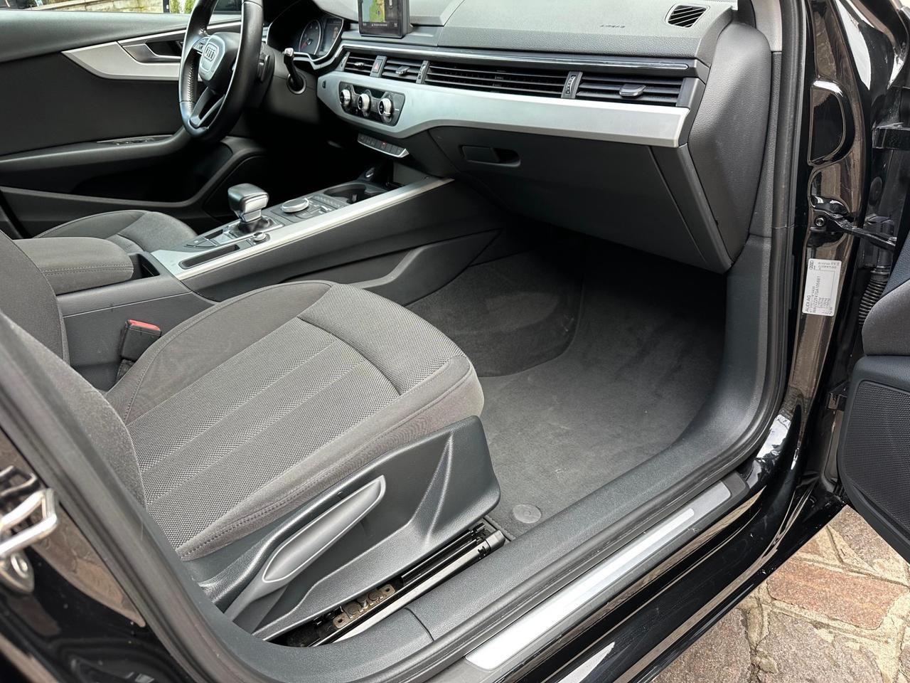 Audi A4 2.0 TDI 190 CV ultra S tronic SW