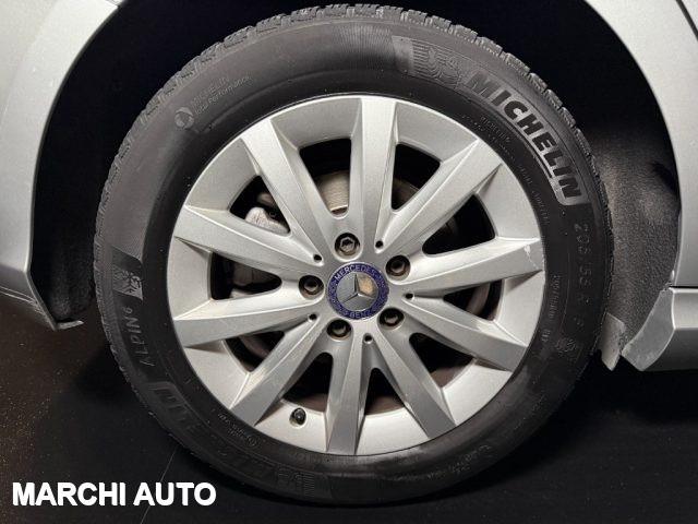 MERCEDES-BENZ A 160 d Business