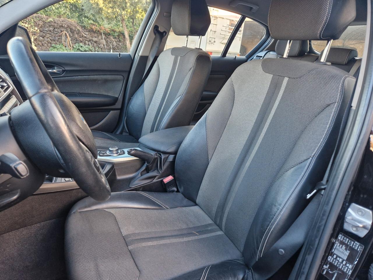 Bmw 116 116d 5p. Urban